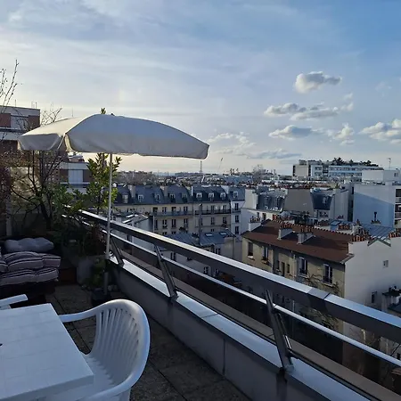 Très Bel Avec Vue Sur La Tour Eiffel, Grande Terrasse, Coucher De Soleil Parisien Appartamento *